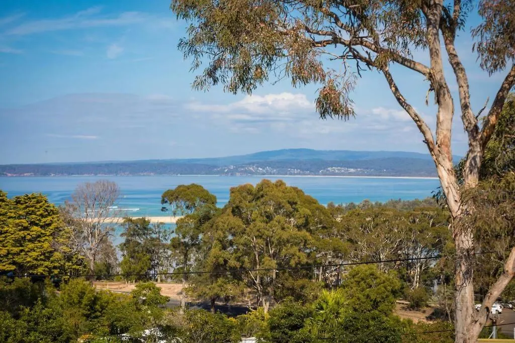 Holiday home Ads On Collins - 4 Bedroom And Pet Friendly Merimbula