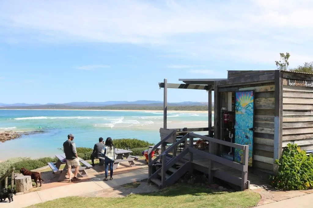 Ads On Collins - 4 Bedroom And Pet Friendly Merimbula Australia